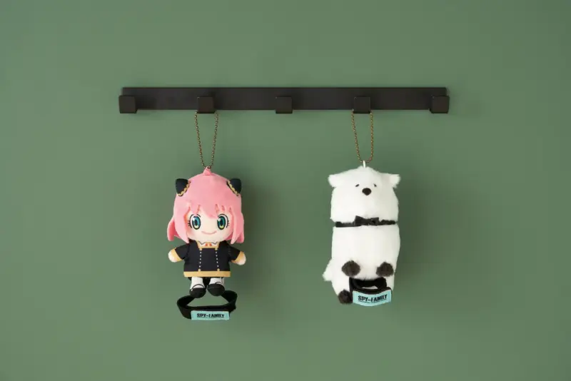Spy Family Shoulder Mascot Keychain Set