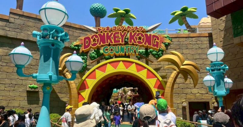 USJ Donkey Kong Country entrance